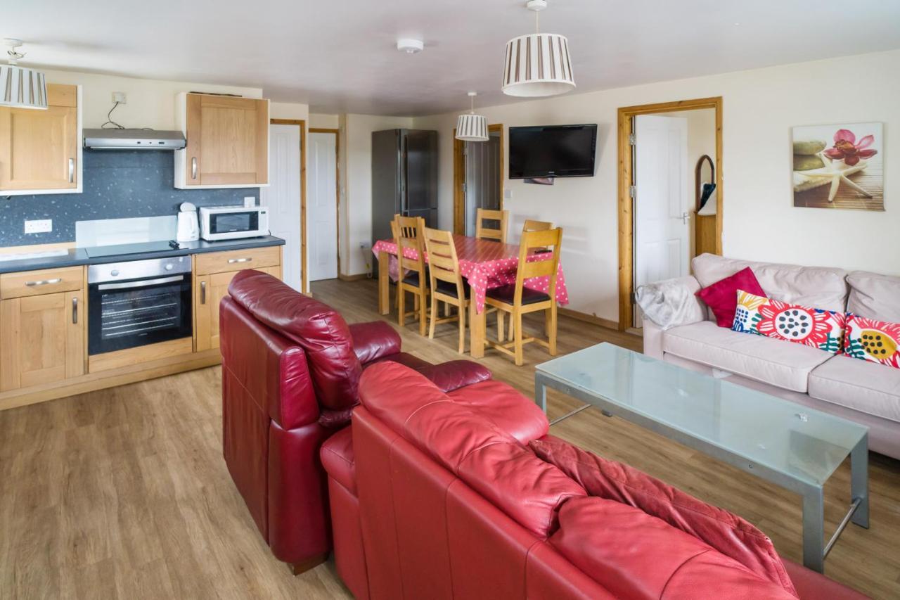 The Pine Lodge Аберистуит Экстерьер фото